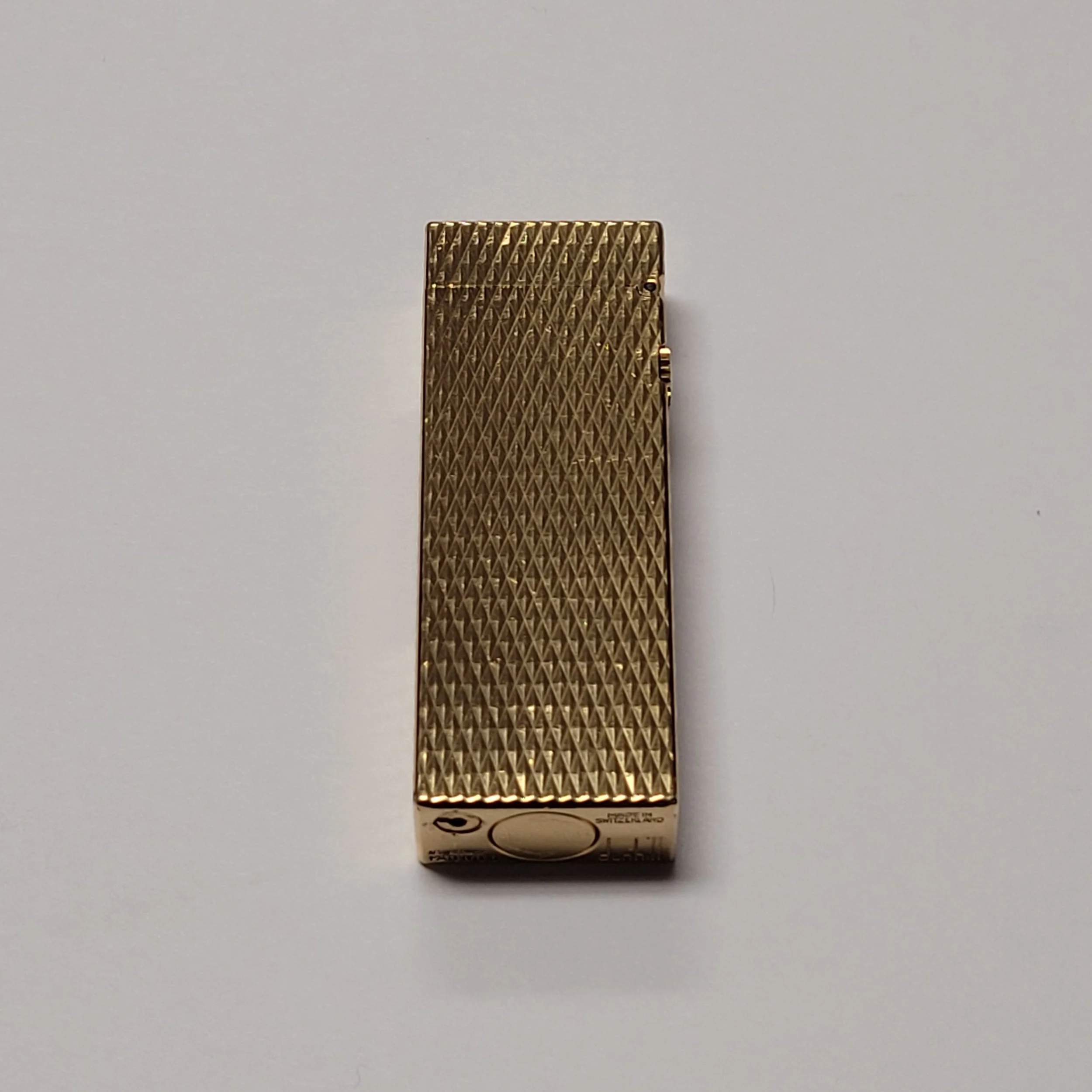 Alfred Dunhill Rollagas Gold Plated Diamond Head — Elegant Alfred Dunhill Rollagas Gold Plated Diamond Head — Elegant